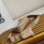 [TOP]Prada Re-Edition 2005 Saffiano Leather Bag - Image 6