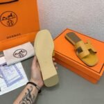 Hermes Oran Sandal Leather Sandals Slippers - Shoes - Image 7