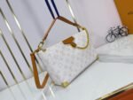 Louis Vuitton Bobo Trunk Monogram Heritage coated canvas - Bag - Image 3