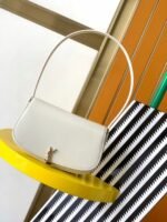Saint Laurent Voltaire mini leather shoulder bag-White - Bag