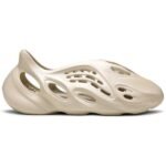 Yeezy Foam Runner Sand FY4567