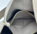 Saint Laurent LE 5 À 7 small bag in soft python Beige - Bag - Image 9