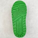 Louis Vuitton Trainer Maxi Sneakers green - Shoes - Image 9