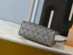 Louis Vuitton OnTheGo PM Handbag - Image 4
