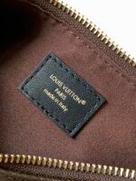 [TOP]Louis Vuitton Catchy PM Handbag - Image 11