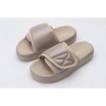 Yeezy Slide 6