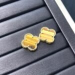 Van Cleef & Arpels Earrings - Image 4