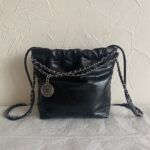 CHANEL 22 MINI HANDBAG Shiny Calfskin & Silver-Tone Metal Black - Bag - Image 3