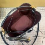 Louis Vuitton LV NeoNoe MM Bucket Bag - Image 9