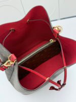 Louis Vuitton LV NeoNoe MM Bucket Bag - Red - Image 5