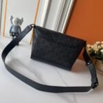 Louis Vuitton Pulse Black Embossed Messenger Bag - Image 3