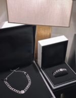 Chanel Bouton de Camélia bracelet - Image 4