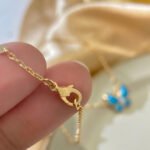 Van Cleef & Arpels Two Butterfly pendant, Yellow gold, diamonds, Small model - Necklace - Image 7