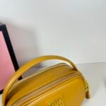 Miu Miu Leather Shoulder Bag - Image 7