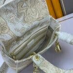 Dior The LADY D-LITE Bag - Image 10