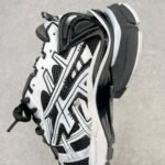BALENCIAGA RUNNER TW - Shoes - Image 8