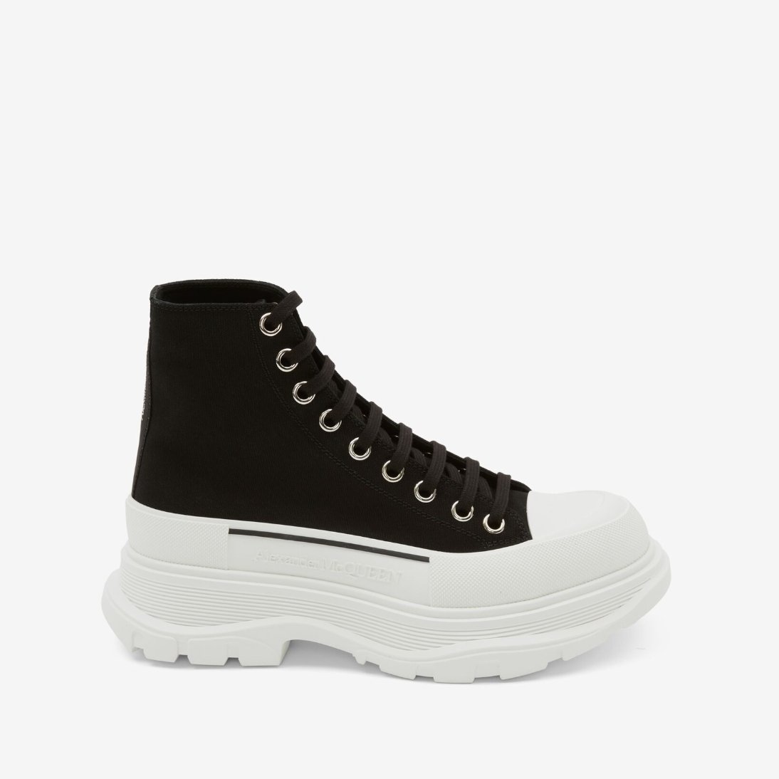 A82DE518-01F2-5F0C-5251-A7719AD8E05F ALEXANDER MCQUEEN Tread Slick cotton-canvas boots black/white - Shoes - Image 1