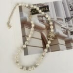 Chanel Pearl Necklace - Image 7