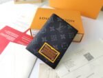 Louis Vuitton LV Wallets Card Holders Passport Holder - Wallet - Image 3