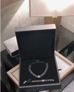 Chanel Bouton de Camélia bracelet - Image 3