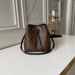 Louis Vuitton LV NeoNoe MM Bucket Bag - Image 3