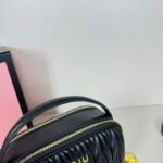 Miu Miu Logo Patch Zipped Clutch Bag - Image 8