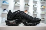 Nike Air Max Plus - Shoes - Image 3