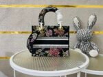 [TOP] Dior Medium Lady Dior Bag - Image 5