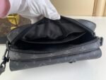 Louis Vuitton Crossbody Massanger Bag - Image 7