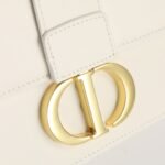 Dior 30 Montaigne Leather Shoulder Bag - Image 7