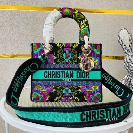 [TOP] Dior Medium Lady Dior Bag