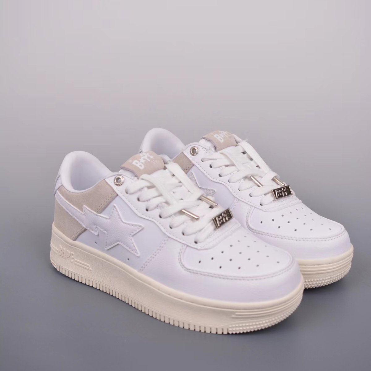 E9A1F27F-47DF-78BC-44FD-B70C697369A9 A BATHING APE® Bape Sta LOW 'SUEDE HEEL - WHITE - Shoes - Image 1