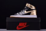 Air Jordan 1 Retro High OG NRG ComplexCon Top 3 Gold 86142 - Shoes - Image 8