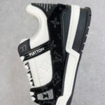 Louis Vuitton Sneakers Black - Shoes - Image 7