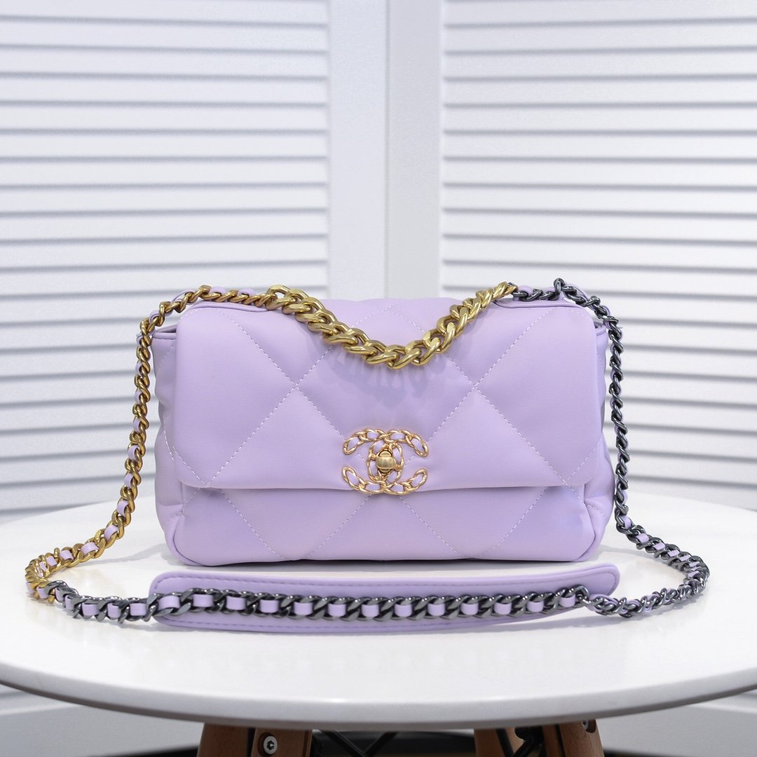 a173d161b101cc4a53d6a17d209475c8 Chanel Calfskin Quilted Chanel 19 Flap Light Purple -Golden - Bag - Image 1