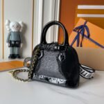 Louis Vuitton Alma Mini LV&I Kit Epi leather - Black - Image 5