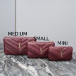 SAINT LAURENT LOULOU in MATELASSÉ Lambskin - Wine - Image 10