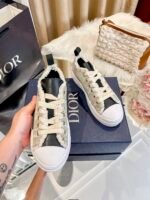 Dior New Embroidered White Low Top Shoes - Image 15