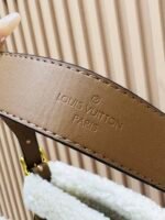 Louis Vuitton CarryAll Small Clutch Bag - Image 8