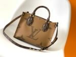 LOUIS VUITTON LV Monogram Canvas Onthego PM Gold Hardware - Bag - Image 7