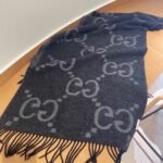 Gucci Gucci Black Cashmere Scarf - Image 4