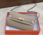 Hermes Kelly Wallet to Go Gold Hardware - Image 3