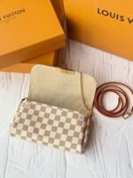 [TOP]Louis Vuitton  Damier Azur Favorite MM - White - Image 8