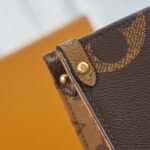 LOUIS VUITTON LV Monogram Canvas Onthego MM Long Strap - Bag - Image 15