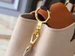 Louis Vuitton Capucines Taurillon leather - Galet / Tan / Chocolate - Image 6