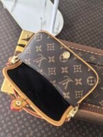 [TOP]Louis Vuitton Nano Diane - Brown - Image 4