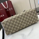 Gucci GG Emblem Medium Black tote bag - Image 14