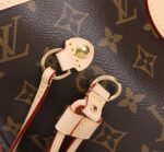 [TOP]Louis Vuitton Neverfull MM Classic Bag - Image 42