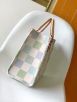 LOUIS VUITTON LV Monogram Canvas Onthego MM Pistachio - Bag - Image 3