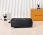 Louis Vuitton Coussin Hobo MM Black Bag - Image 5
